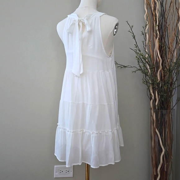 KLd white beach/summer dress size SMALL - Picture 5 of 8